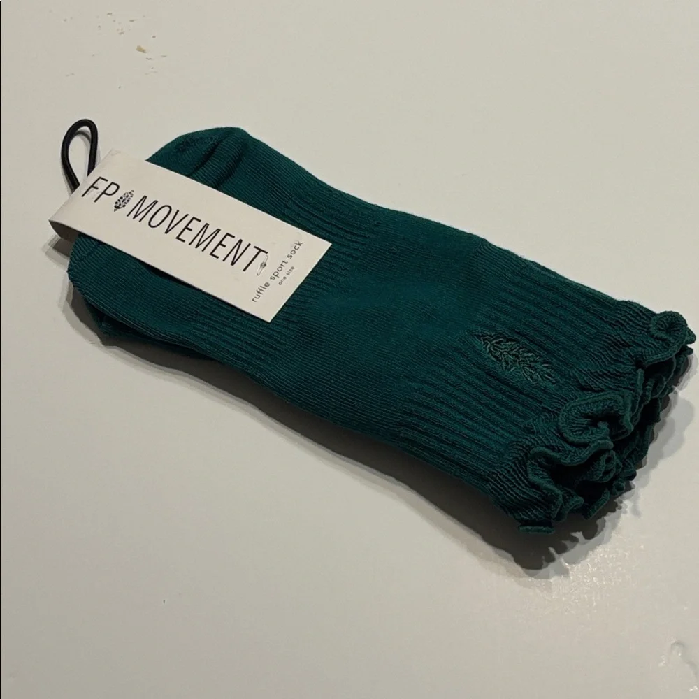 Free People x Lucky Honey Movement Classic Ruffle Sport Socks in Green